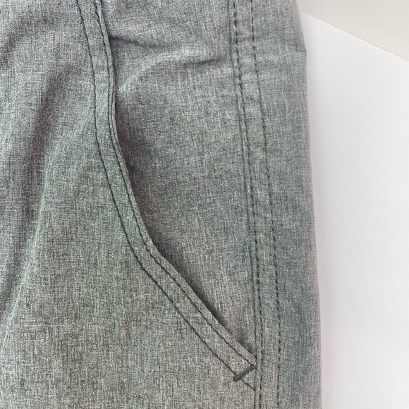 Denali Men Chino Shorts 32 Casual Lightweight Golf Color Gray - Picture 2 of 10